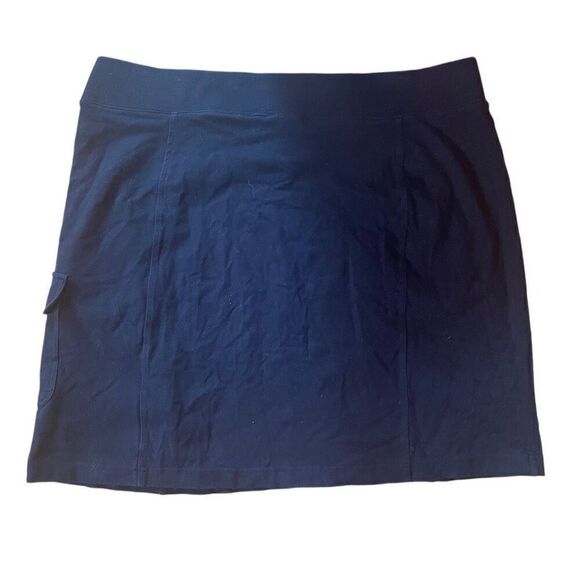 WEEKENDS BY CHICO’S | black stretchy skirt with side pocket size 2 or L - Picture 5 of 6